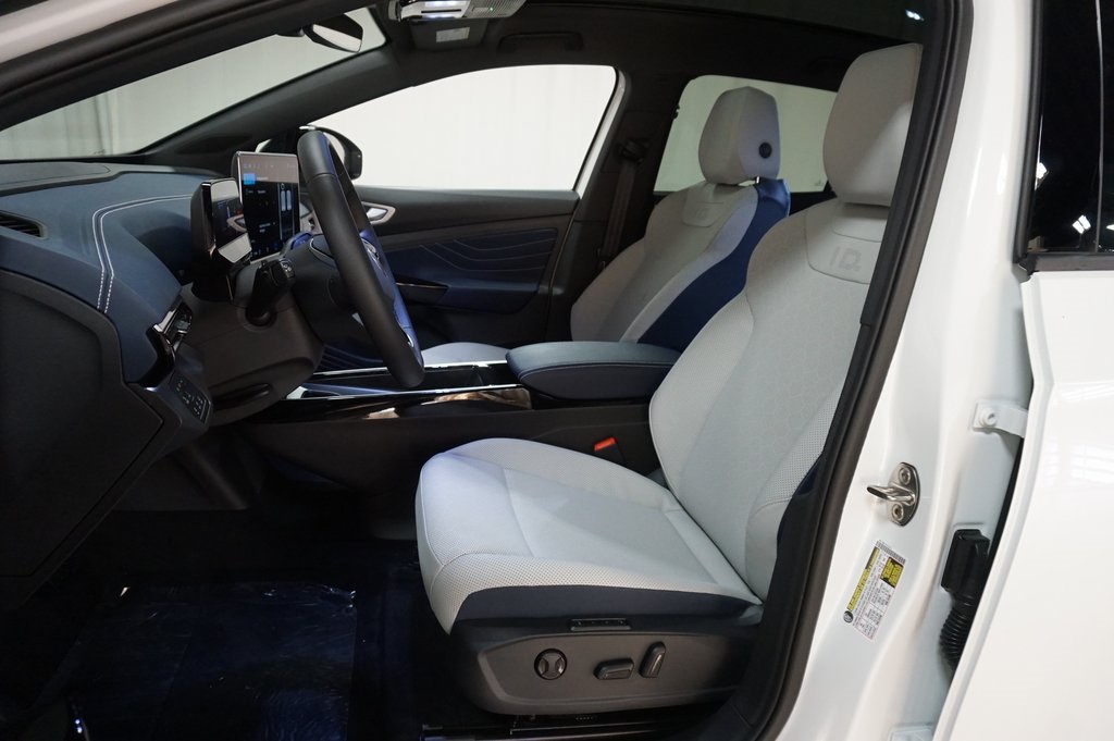 2025 Volkswagen ID.4 Pro S photo 9