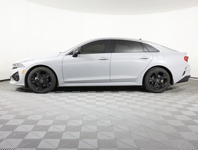 2021 Kia K5 GT-Line photo 2