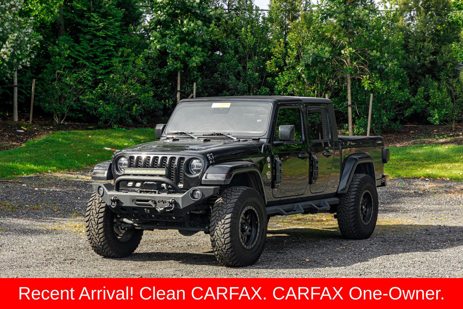 2020 Jeep Gladiator Overland's photo