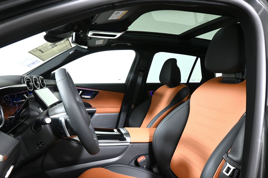 2025 Mercedes Benz GLC 300 4MATIC photo 12