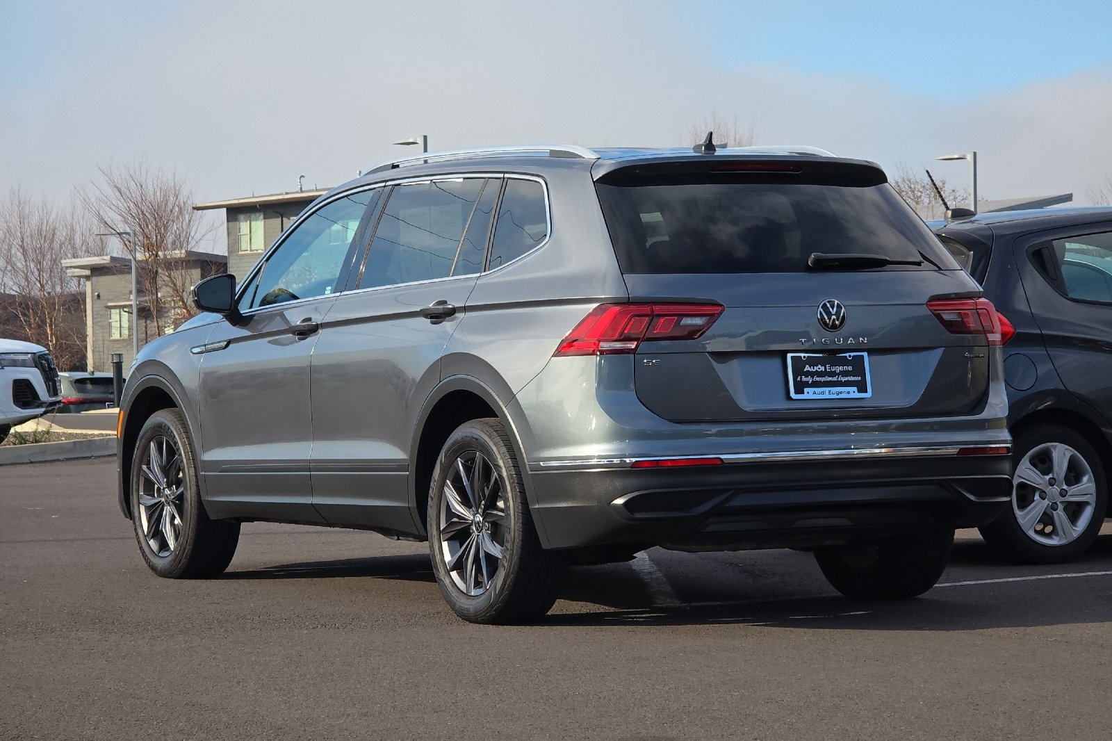 2022 Volkswagen Tiguan SE photo 4