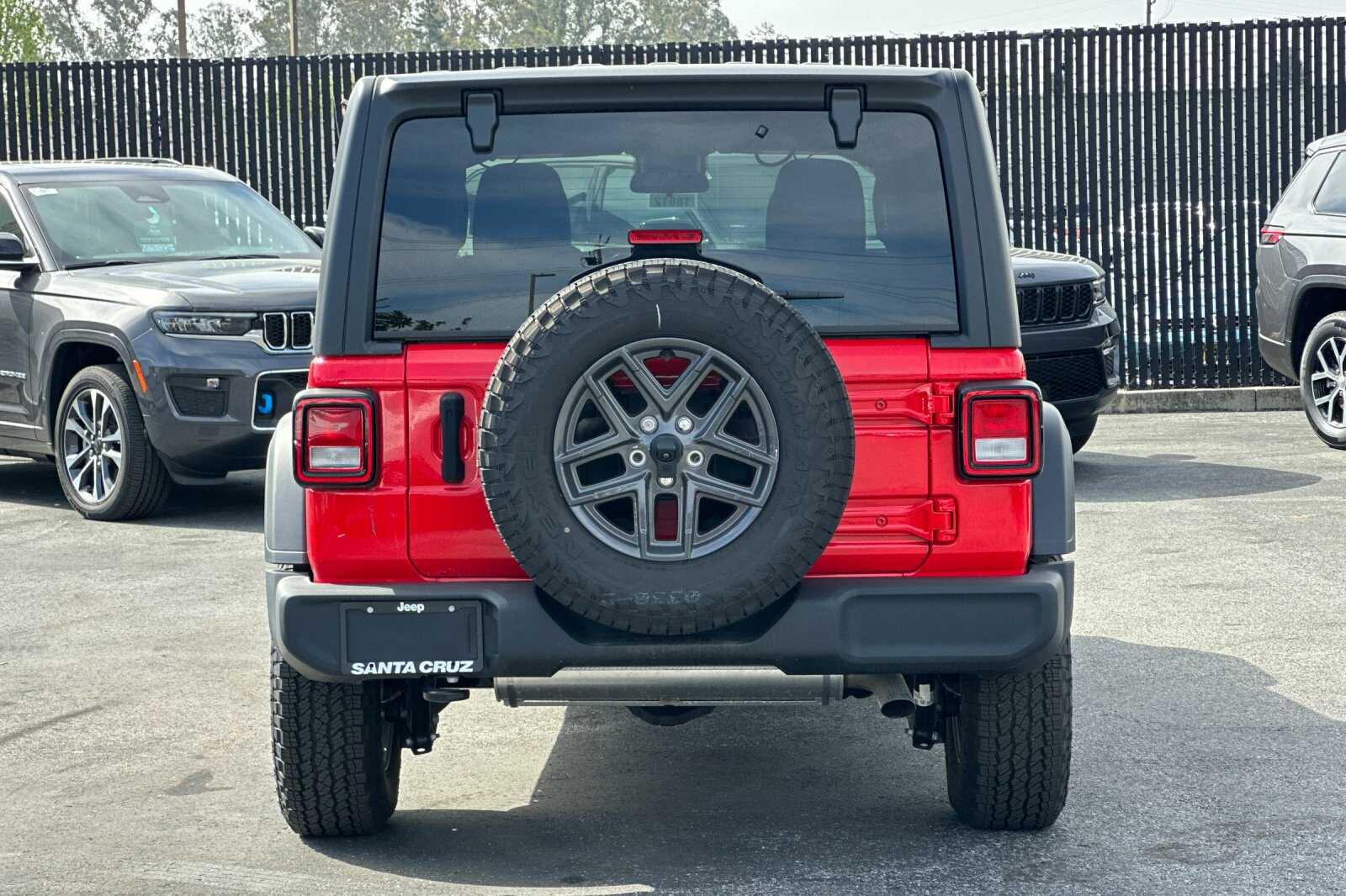 2024 Jeep Wrangler Sport S photo 4