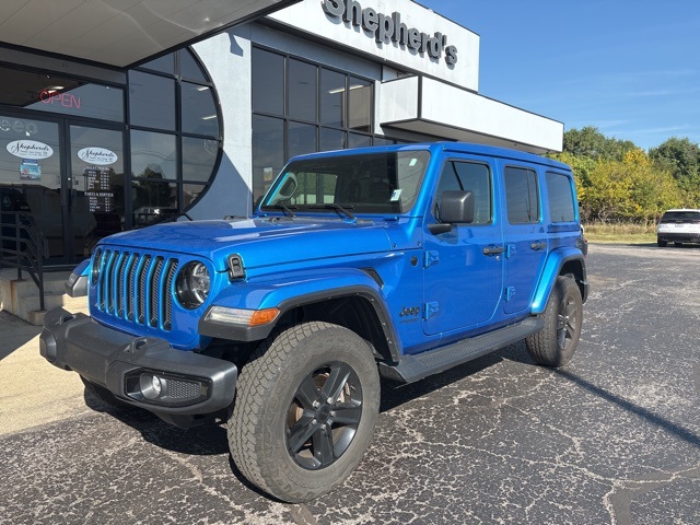 2022 Jeep Wrangler Unlimited Sahara Altitude photo 2