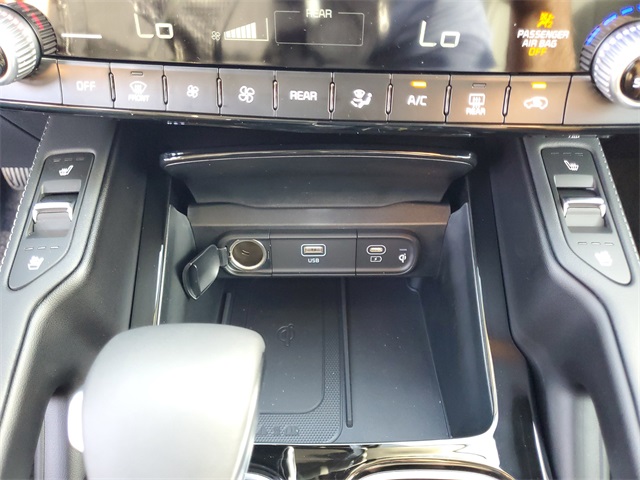 2025 Kia Telluride EX photo 19