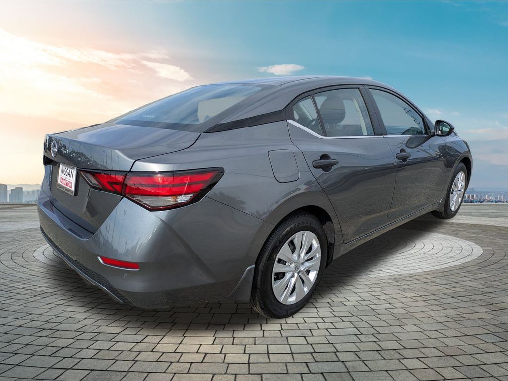 2025 Nissan Sentra S photo 3