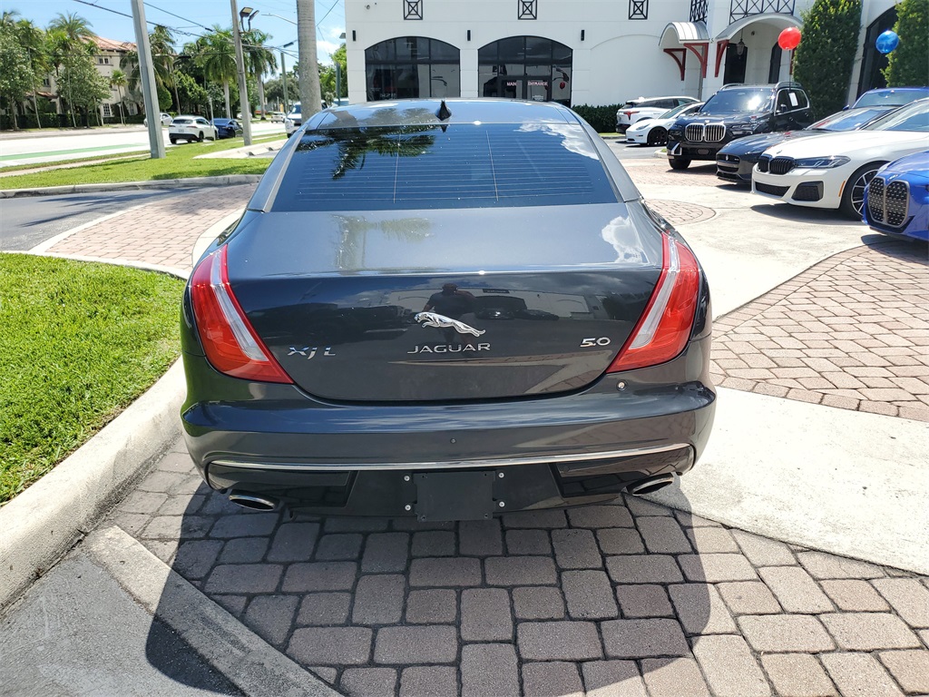 2019 Jaguar XJ Supercharged photo 5