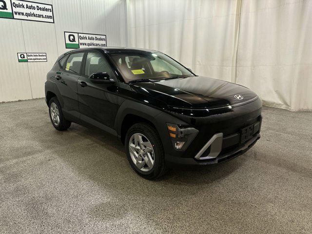 2026 Hyundai Kona SE photo 2