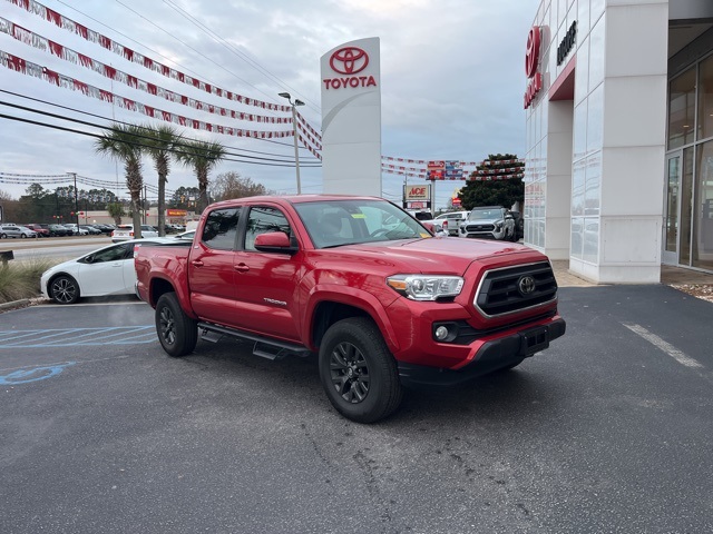 2023 Toyota Tacoma SR5's photo