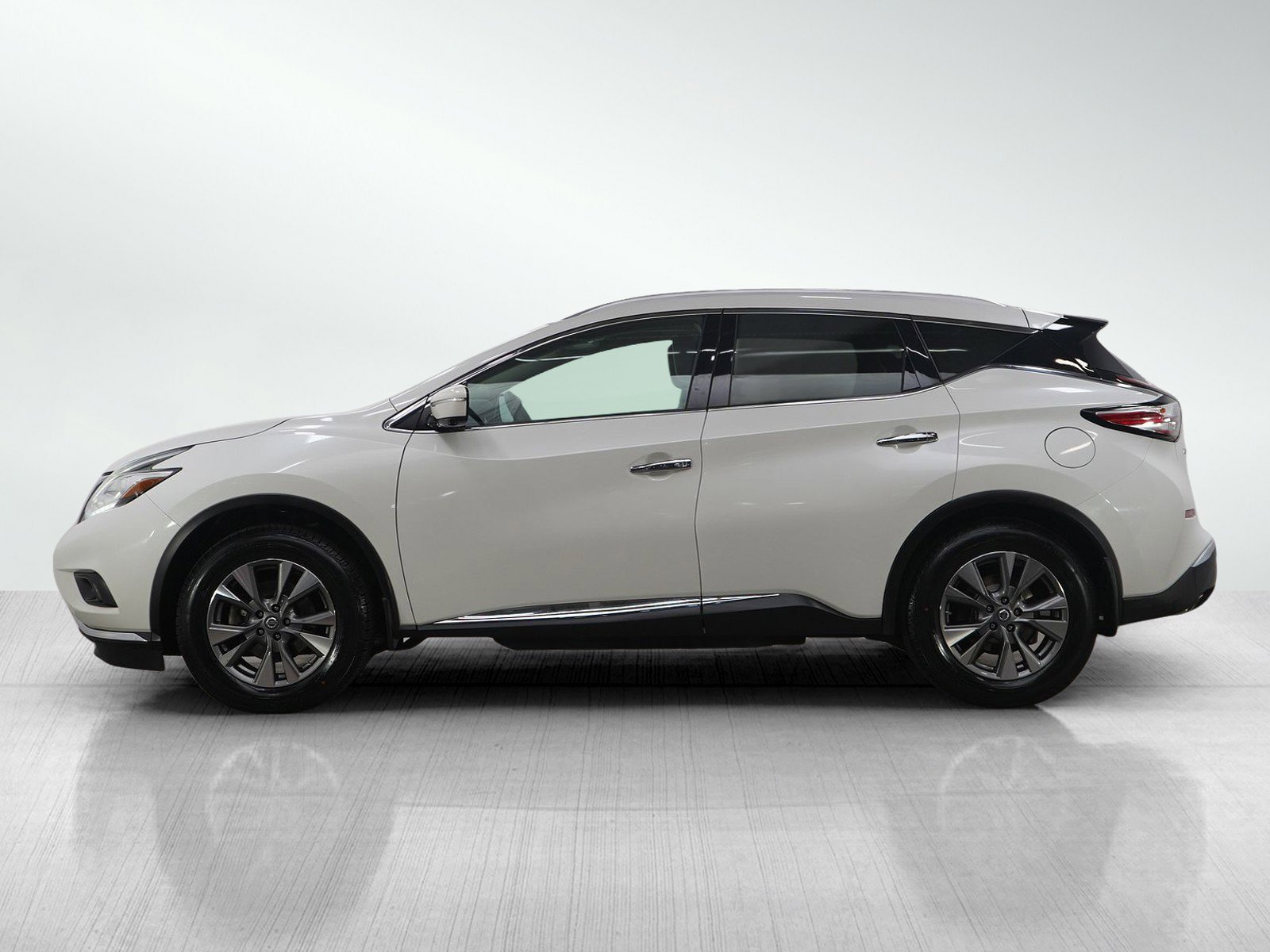 Used 2015 Nissan Murano SL with VIN 5N1AZ2MH6FN275157 for sale in Minneapolis, Minnesota