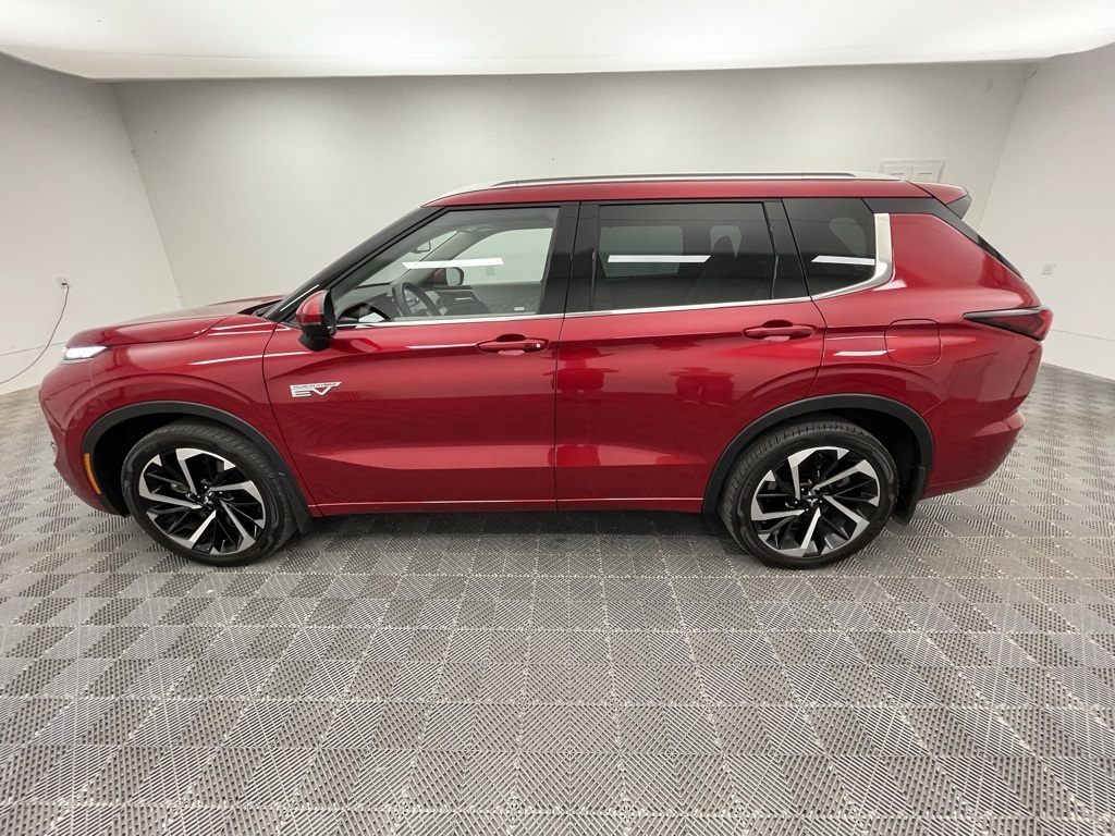 2023 Mitsubishi Outlander PHEV SEL photo 14