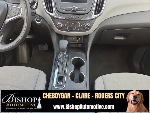 2023 Chevrolet Equinox LS photo 10