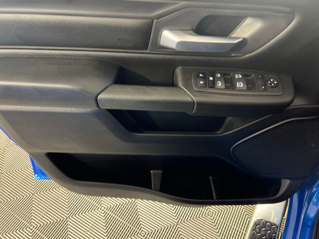 2023 Ram 1500 Tradesman photo 21