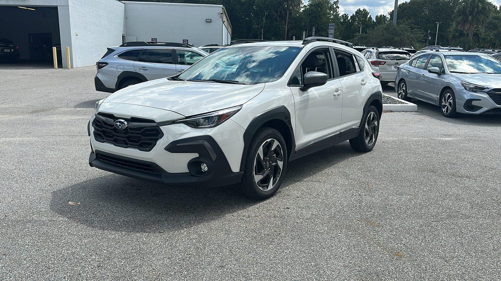 2025 Subaru Crosstrek Limited photo 4