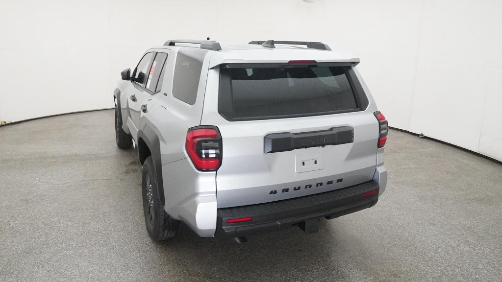 2025 Toyota 4Runner SR5 photo 16