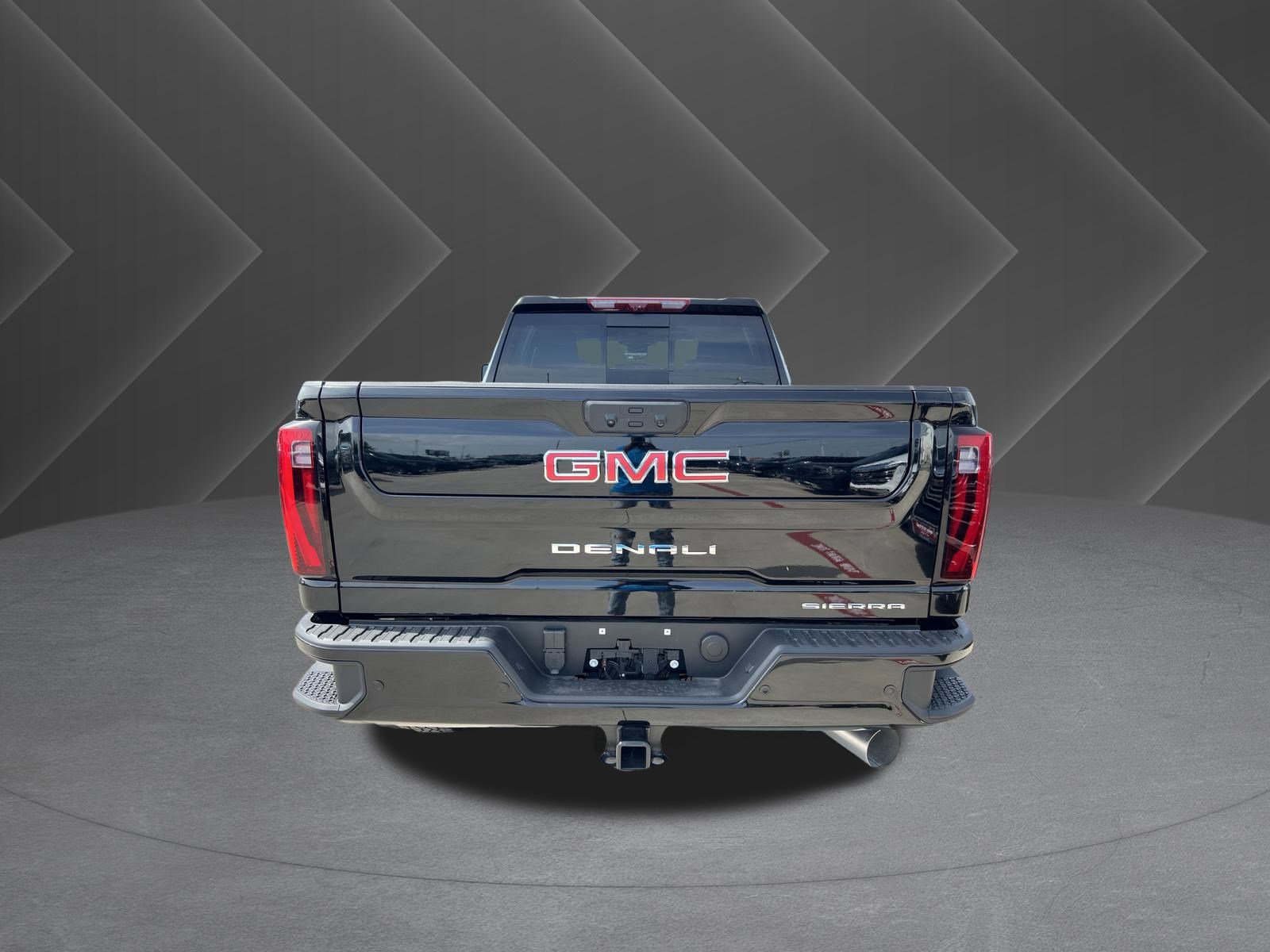 2025 Gmc Sierra 2500 HD Denali photo 3