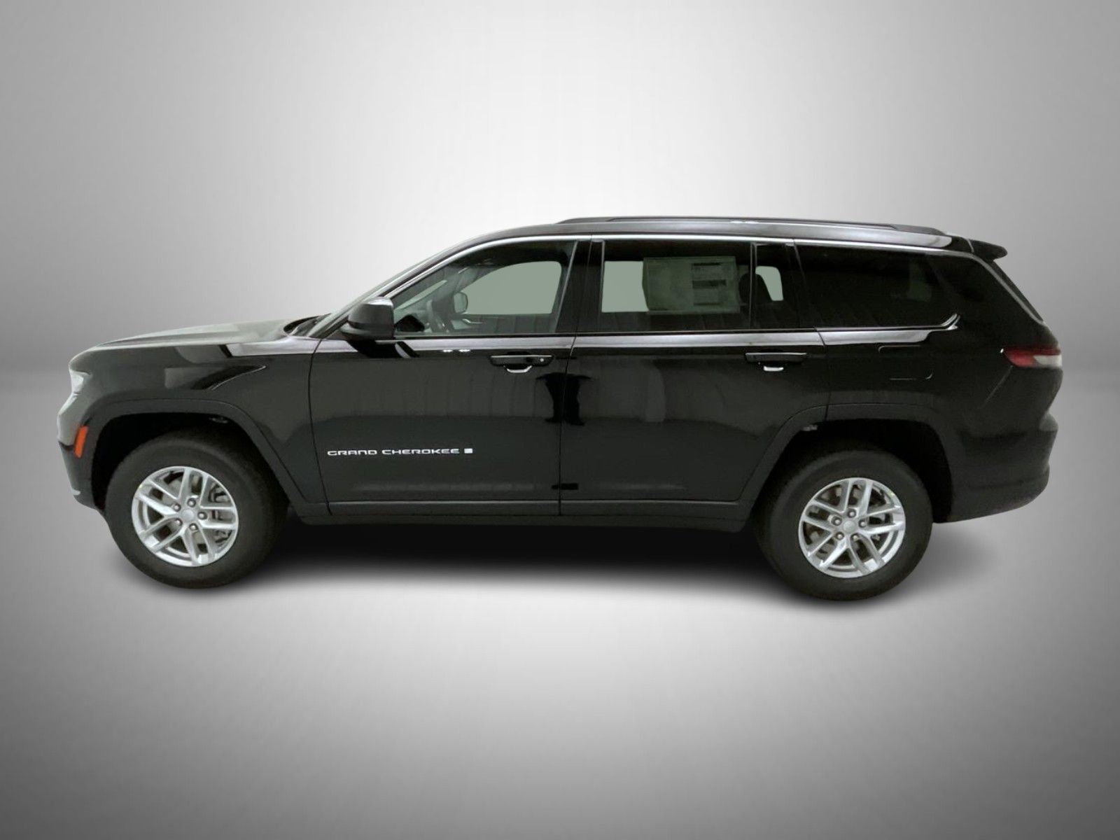 2025 Jeep Grand Cherokee Laredo X photo 7
