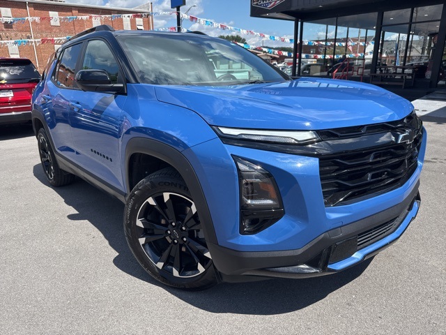 2025 Chevrolet Equinox RS photo 3