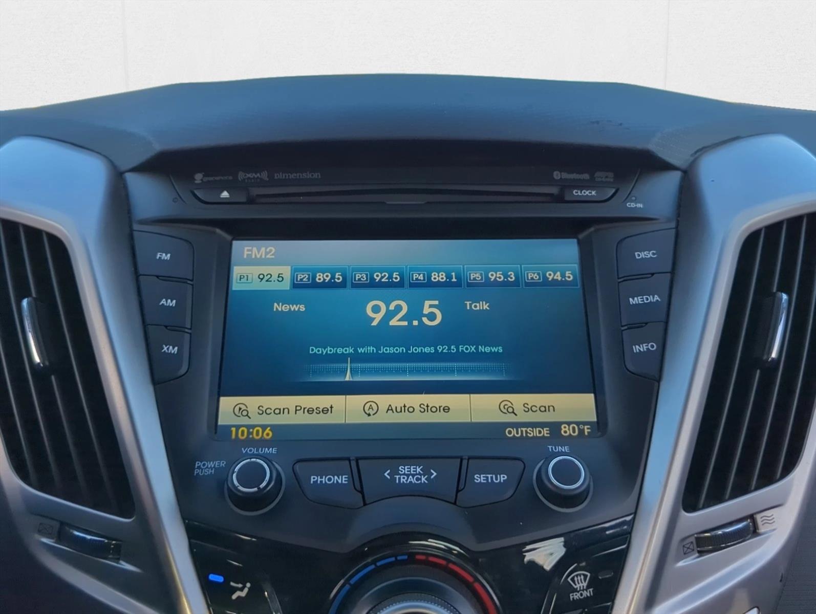 2015 Hyundai Veloster RE:FLEX Edition photo 17