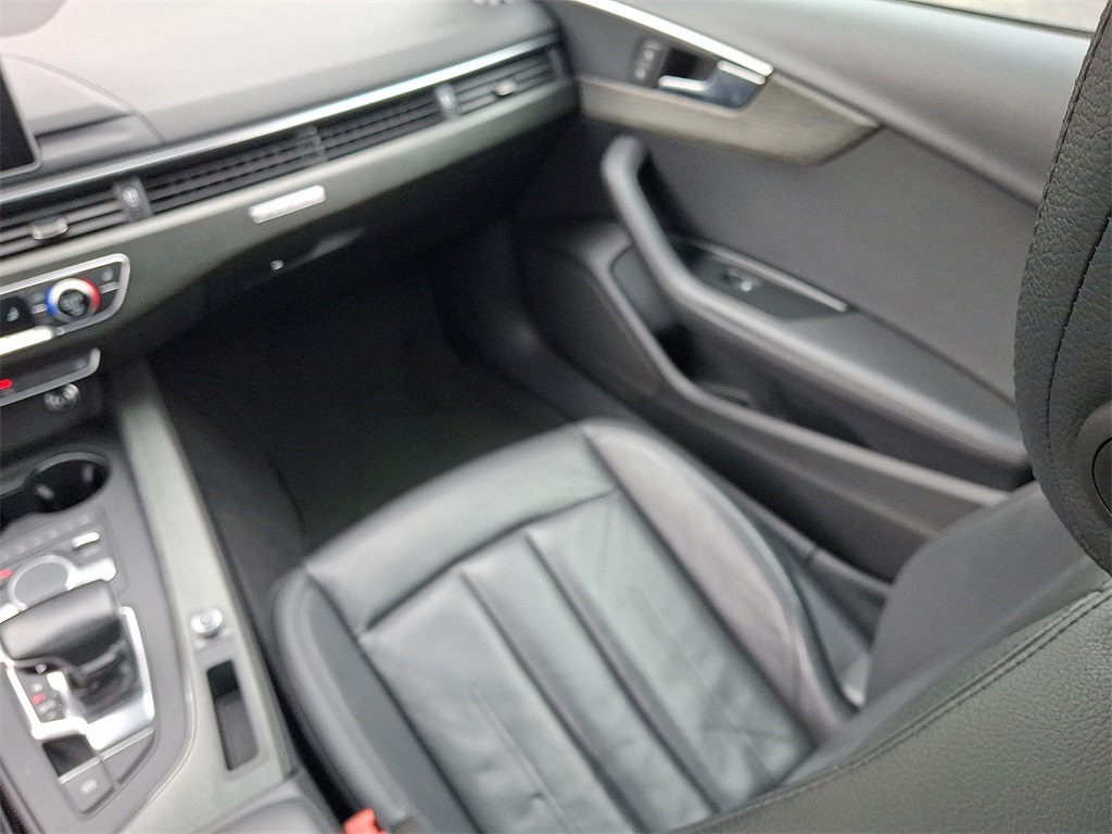 2019 Audi A4 2.0T Premium Plus Quattro photo 16