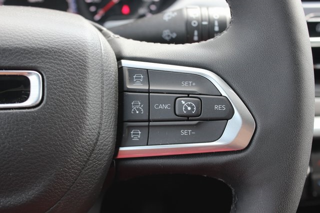 2025 Jeep Compass Limited photo 10