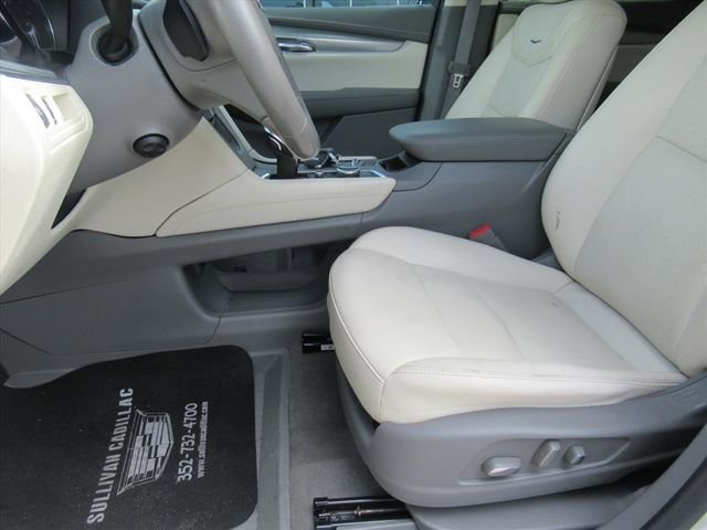 2020 Cadillac XT5 Premium Luxury photo 14
