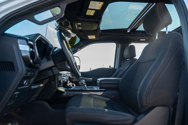 2021 Ford F-150 XLT photo 13