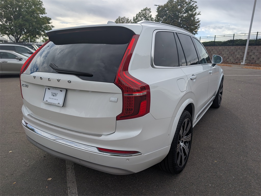 2022 Volvo XC90 Recharge T8 Inscription photo 5