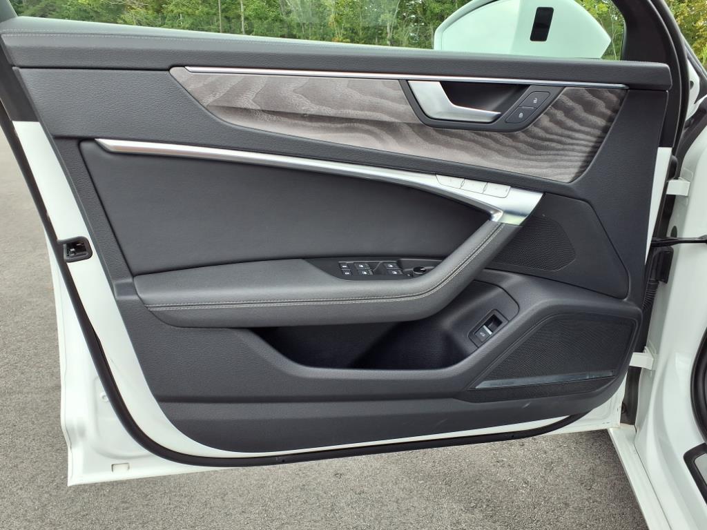 2024 Audi A6 Quattro Premium Plus photo 4