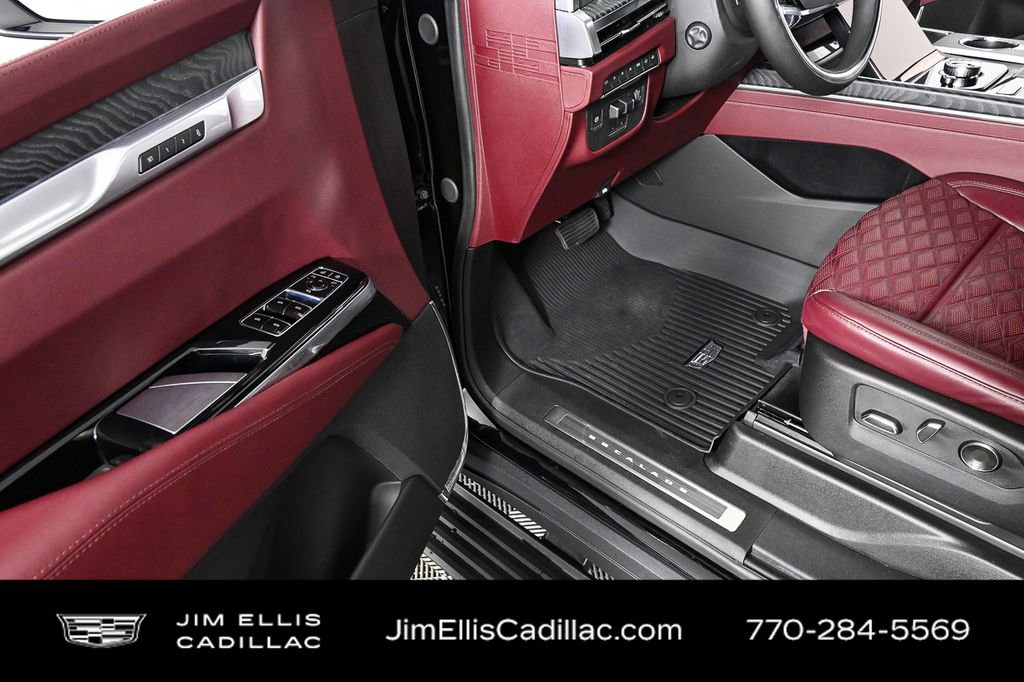 2025 Cadillac Escalade Sport photo 6