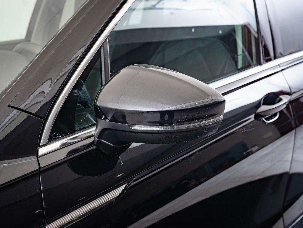 2022 Volkswagen Tiguan SE photo 15