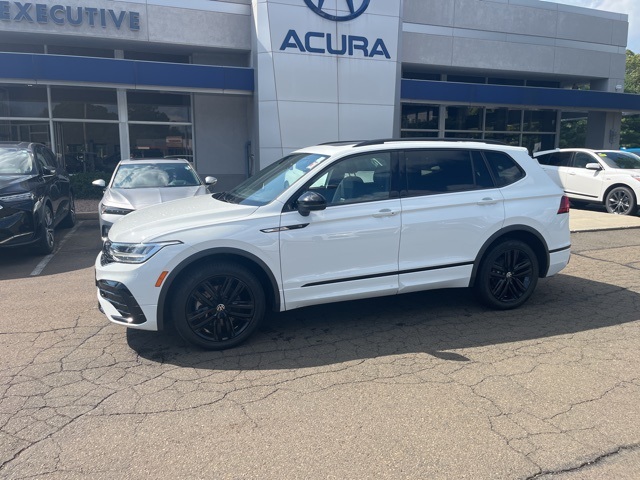 2022 Volkswagen Tiguan SE R-Line Black photo 31