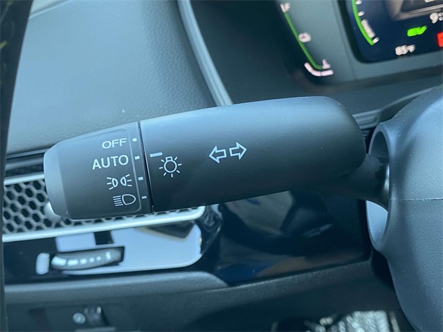 2025 Honda Civic Hatchback Hybrid Sport Touring photo 21