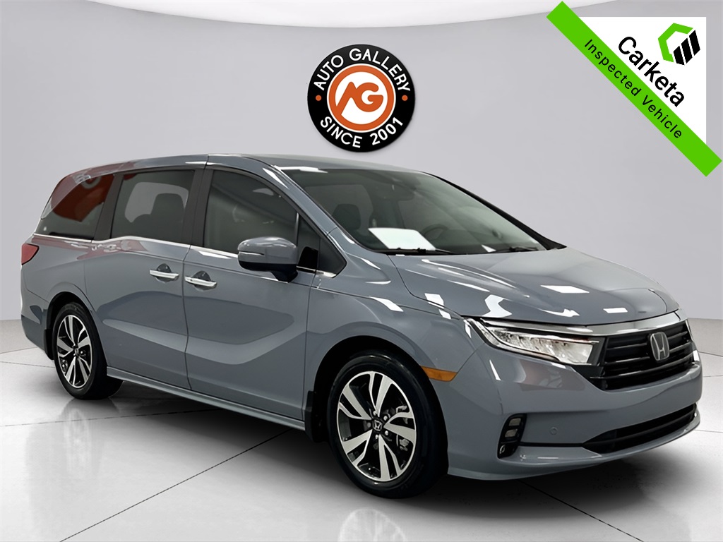 2024 Honda Odyssey Touring's photo