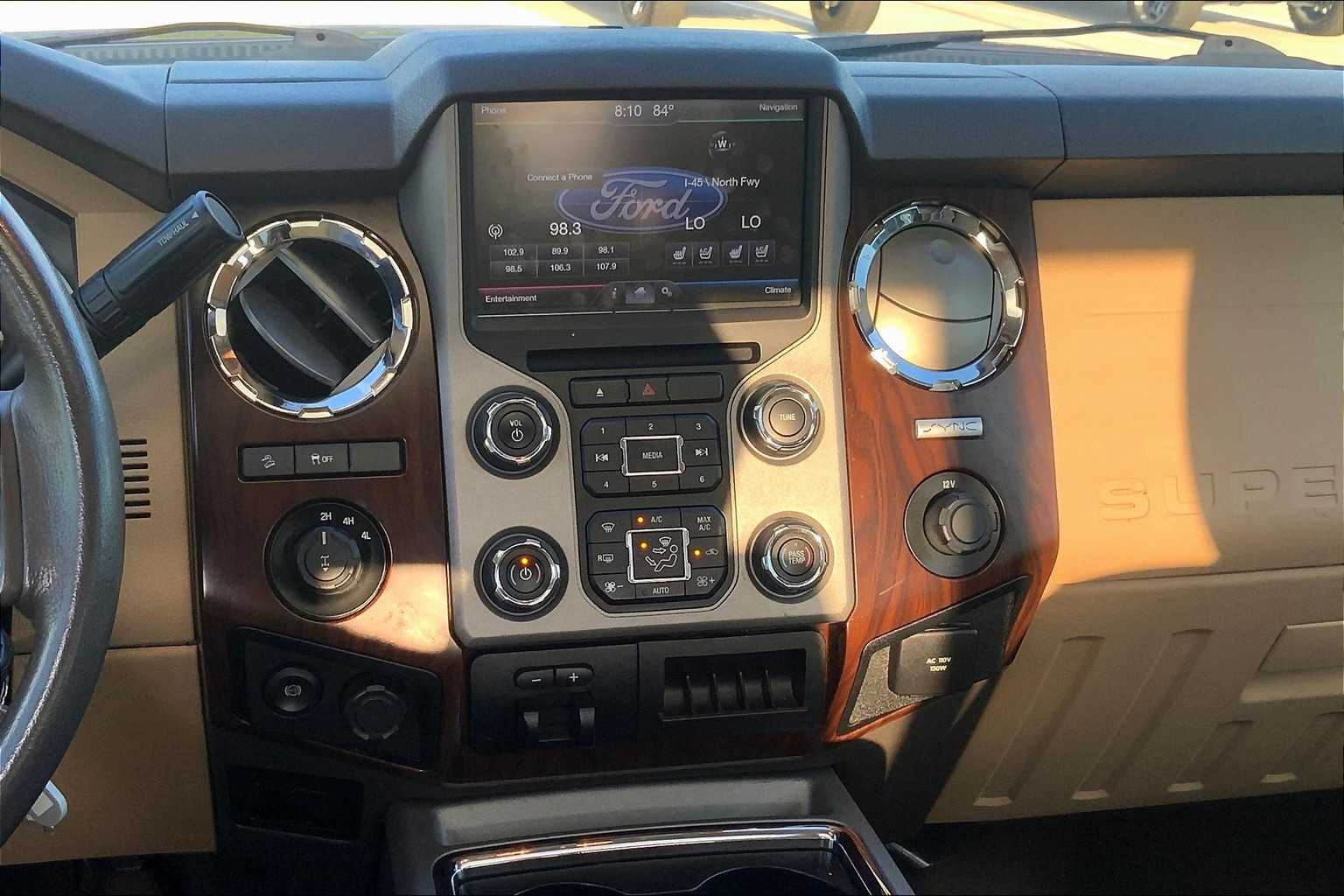 2016 Ford F-250 Lariat photo 5