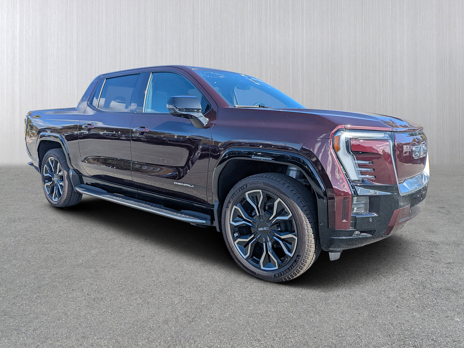 2025 GMC Sierra EV Denali's photo