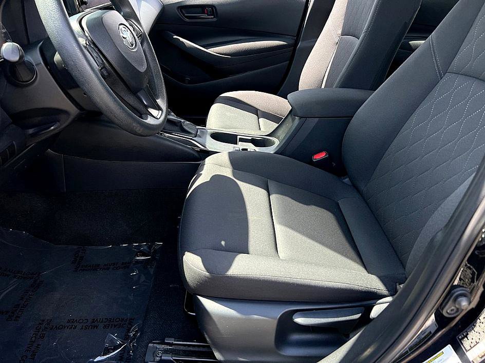 2024 Toyota Corolla LE photo 9