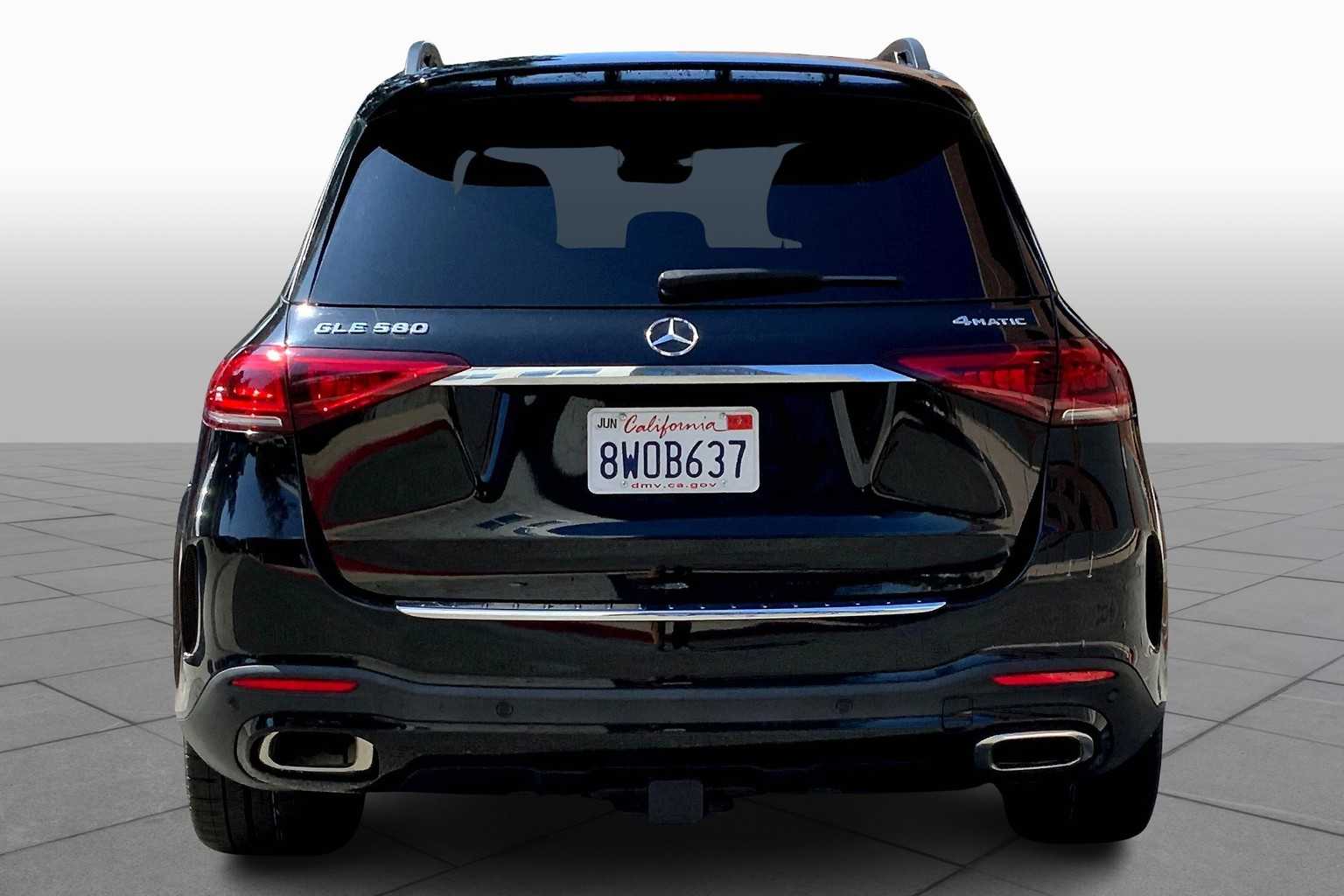2021 Mercedes Benz GLE 580 4MATIC photo 4