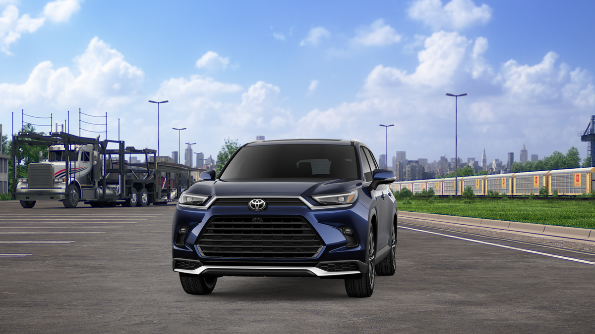 2026 Toyota Grand Highlander Hybrid MAX Platinum AWD photo 16