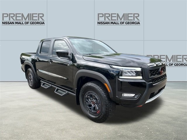 2025 Nissan Frontier PRO-4X photo 3