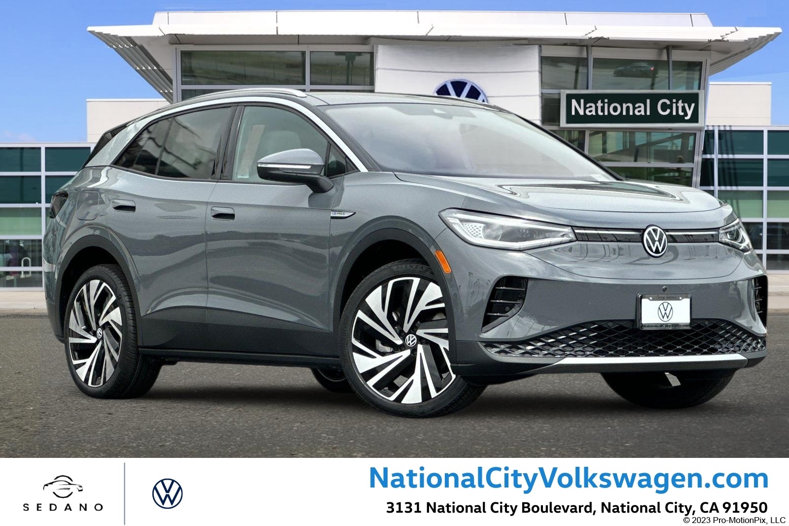 2025 Volkswagen ID.4 PRO S PLUS's photo