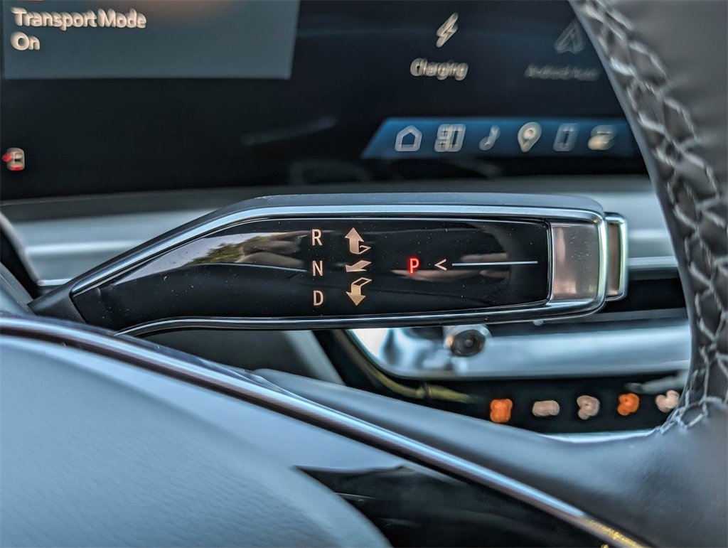 2026 Cadillac Lyriq Luxury photo 19