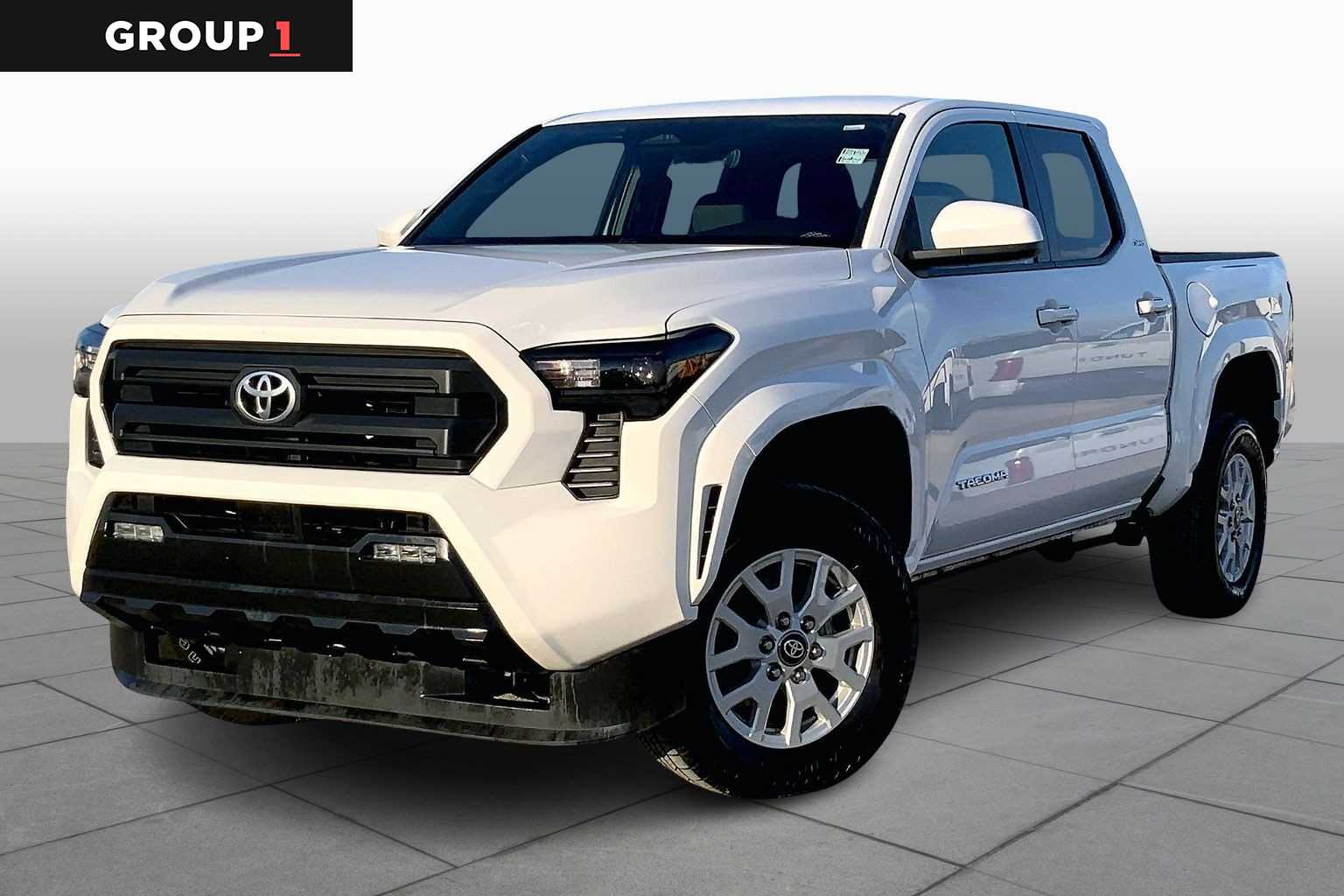 2024 Toyota Tacoma SR5's photo