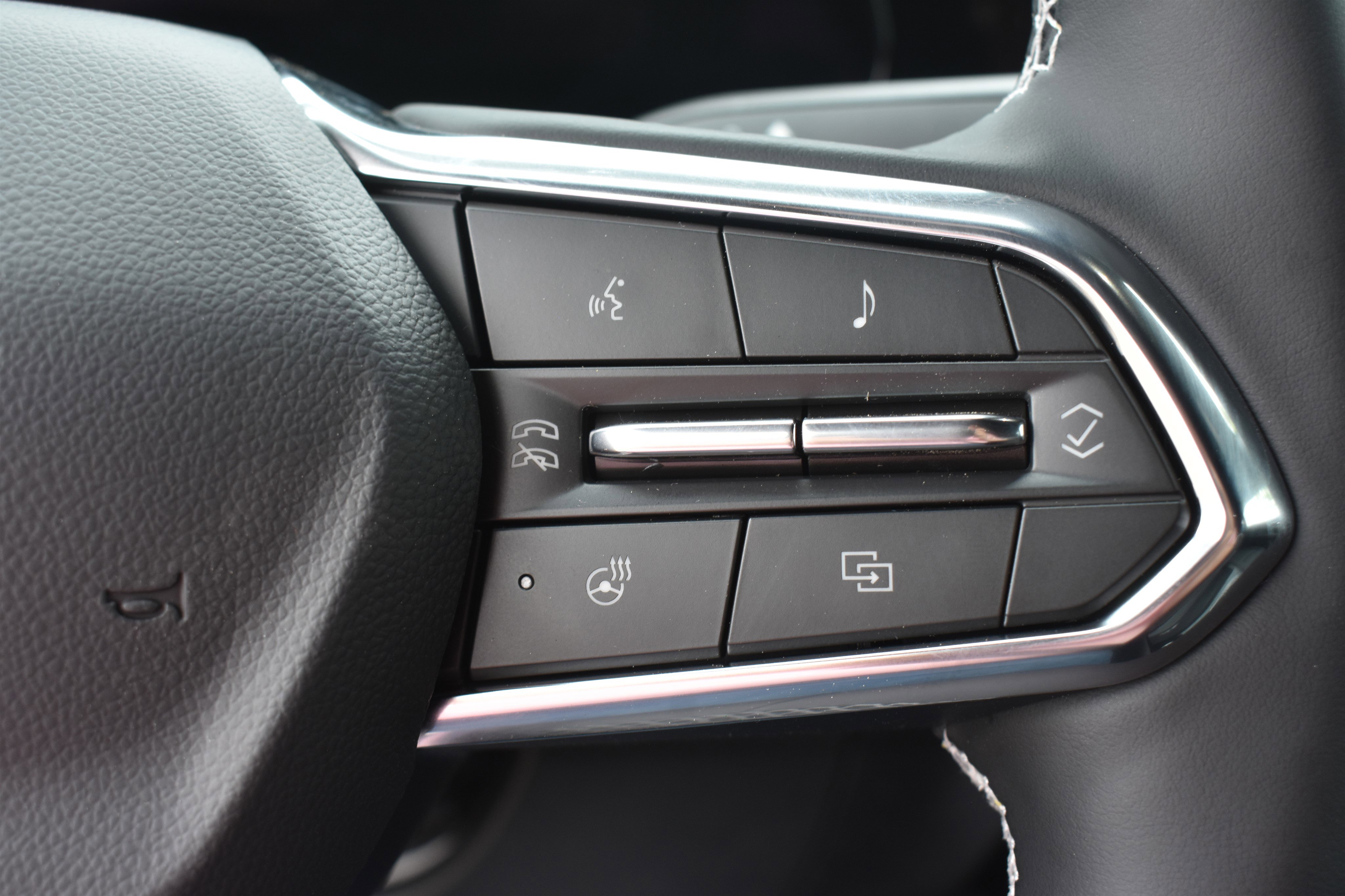 2025 Chevrolet Blazer EV photo 10