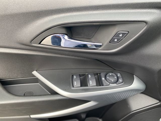 2026 Chevrolet Trax photo 7