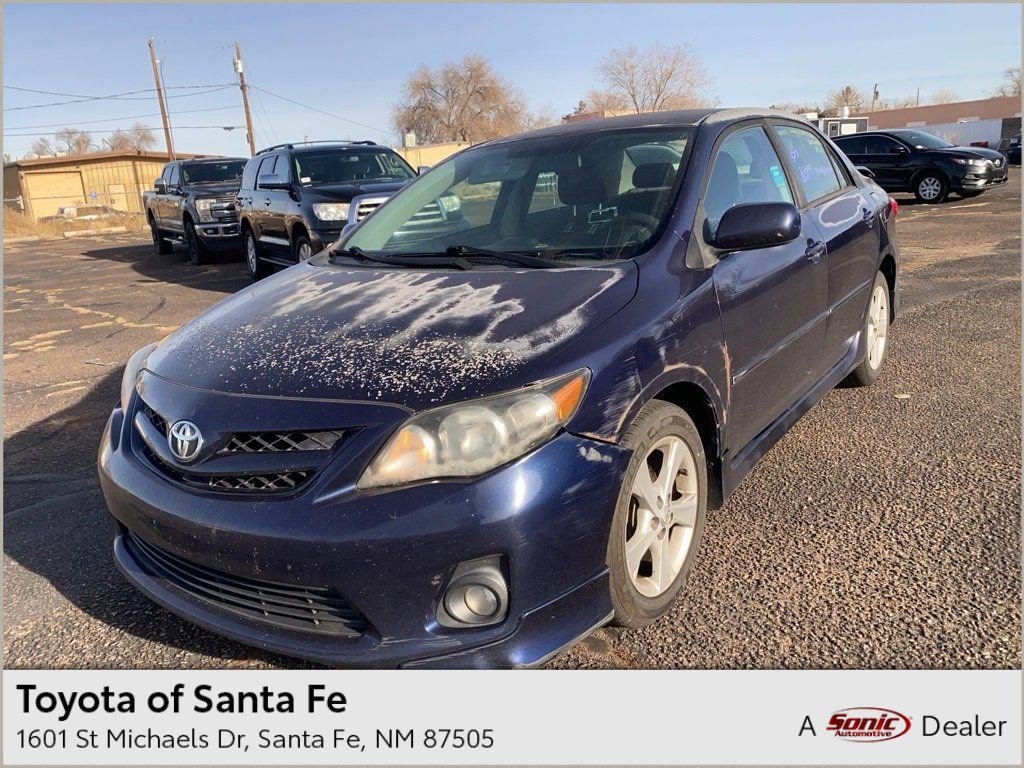 2013 Toyota Corolla's photo