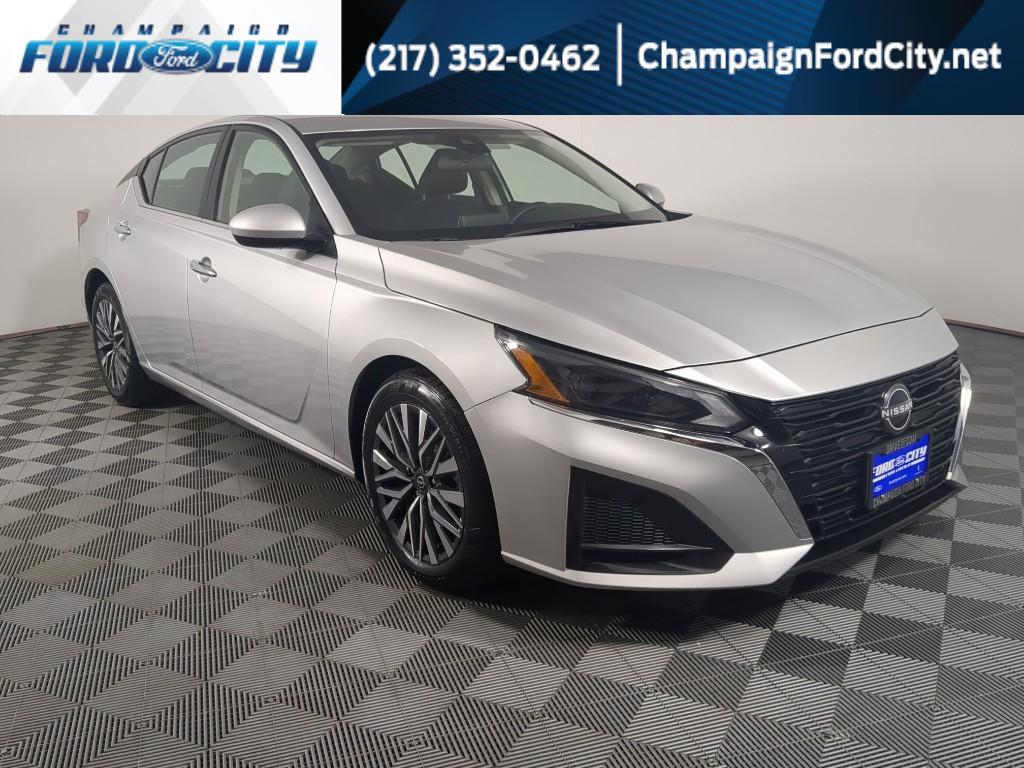 2023 Nissan Altima SV's photo