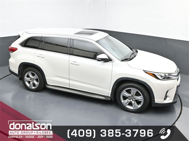2017 Toyota Highlander Limited photo 16