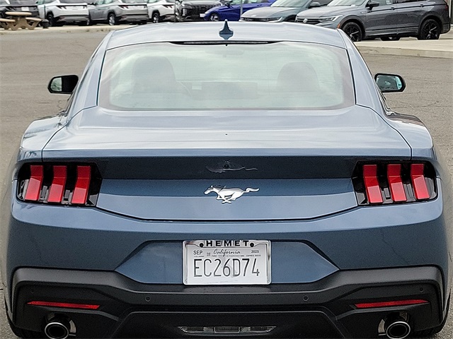 2025 Ford Mustang EcoBoost photo 22