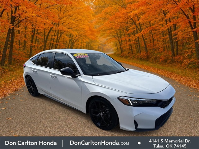 2025 Honda Civic Hatchback Sport's photo