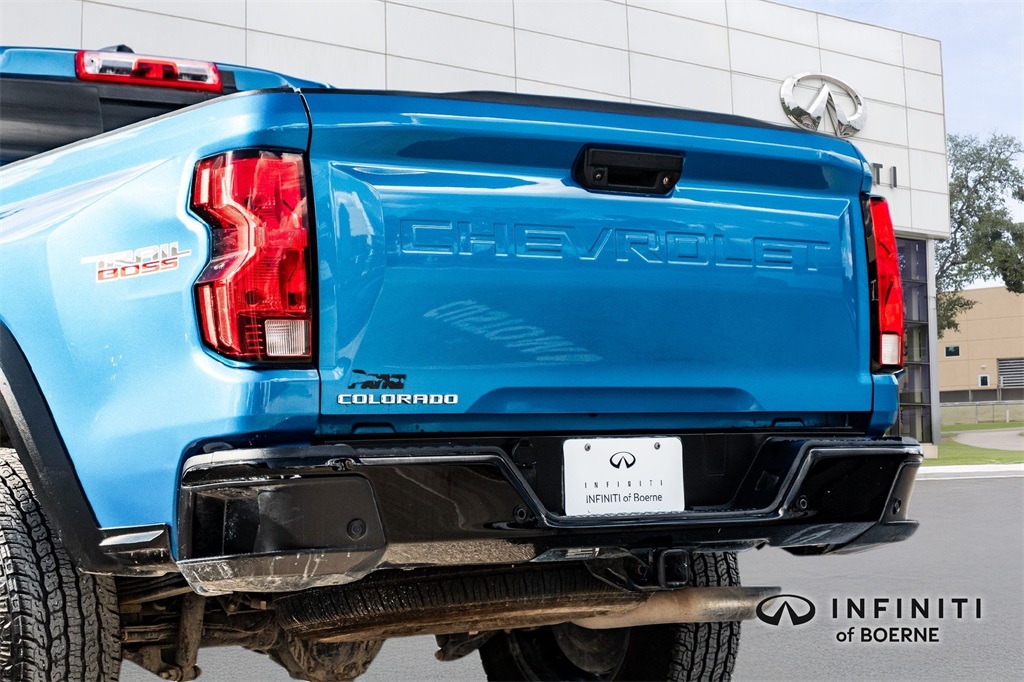 2024 Chevrolet Colorado Trail Boss photo 7